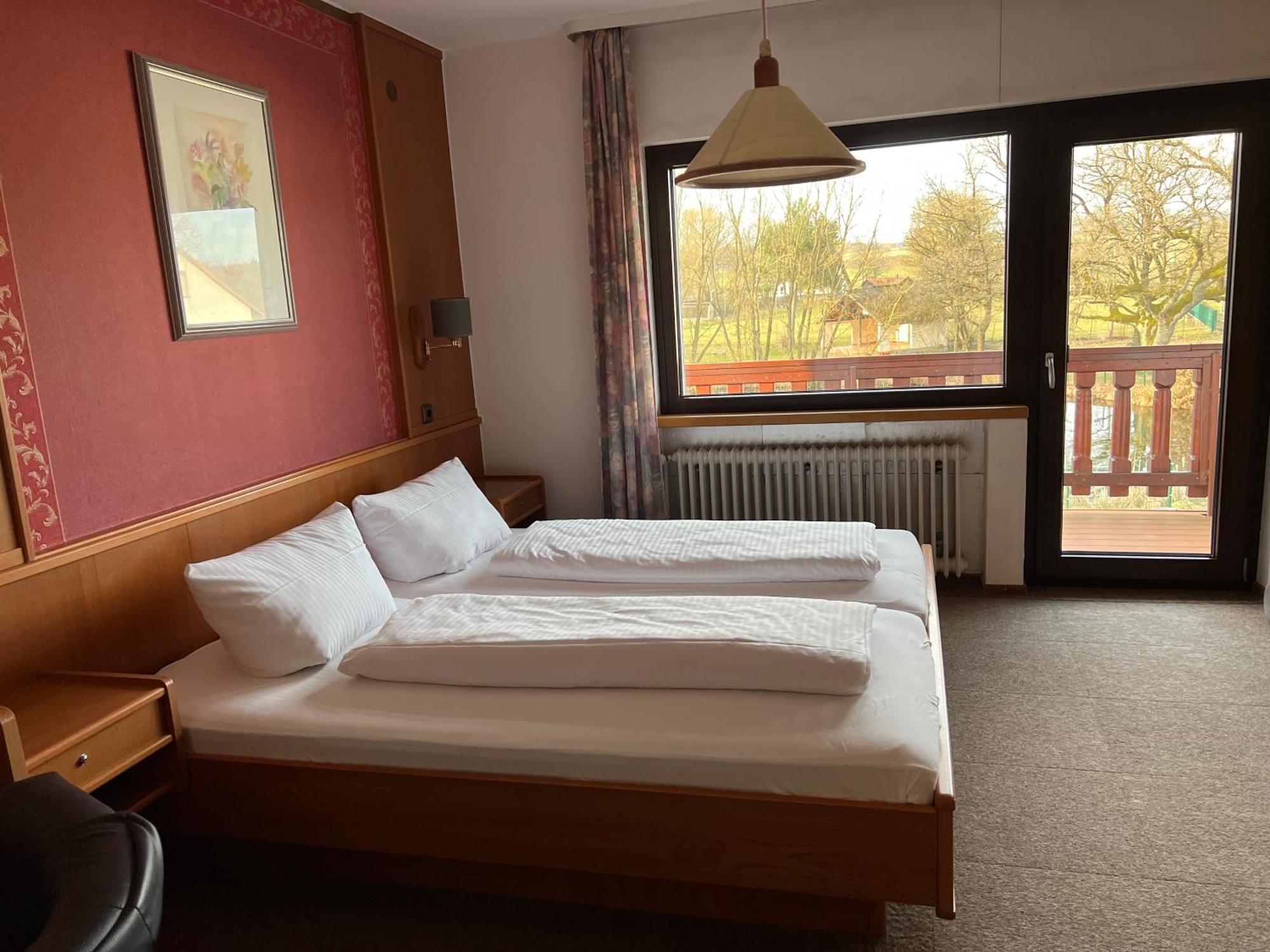 Hotel Wettlaufer Homberg  Bagian luar foto